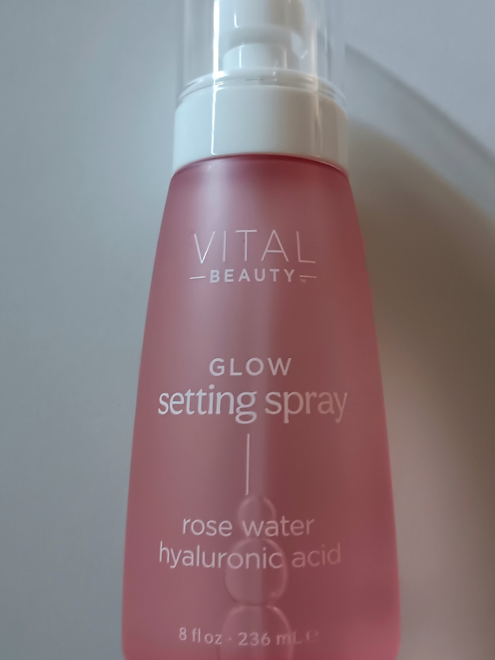 Vital Beauty Glow Setting Spray - Pink